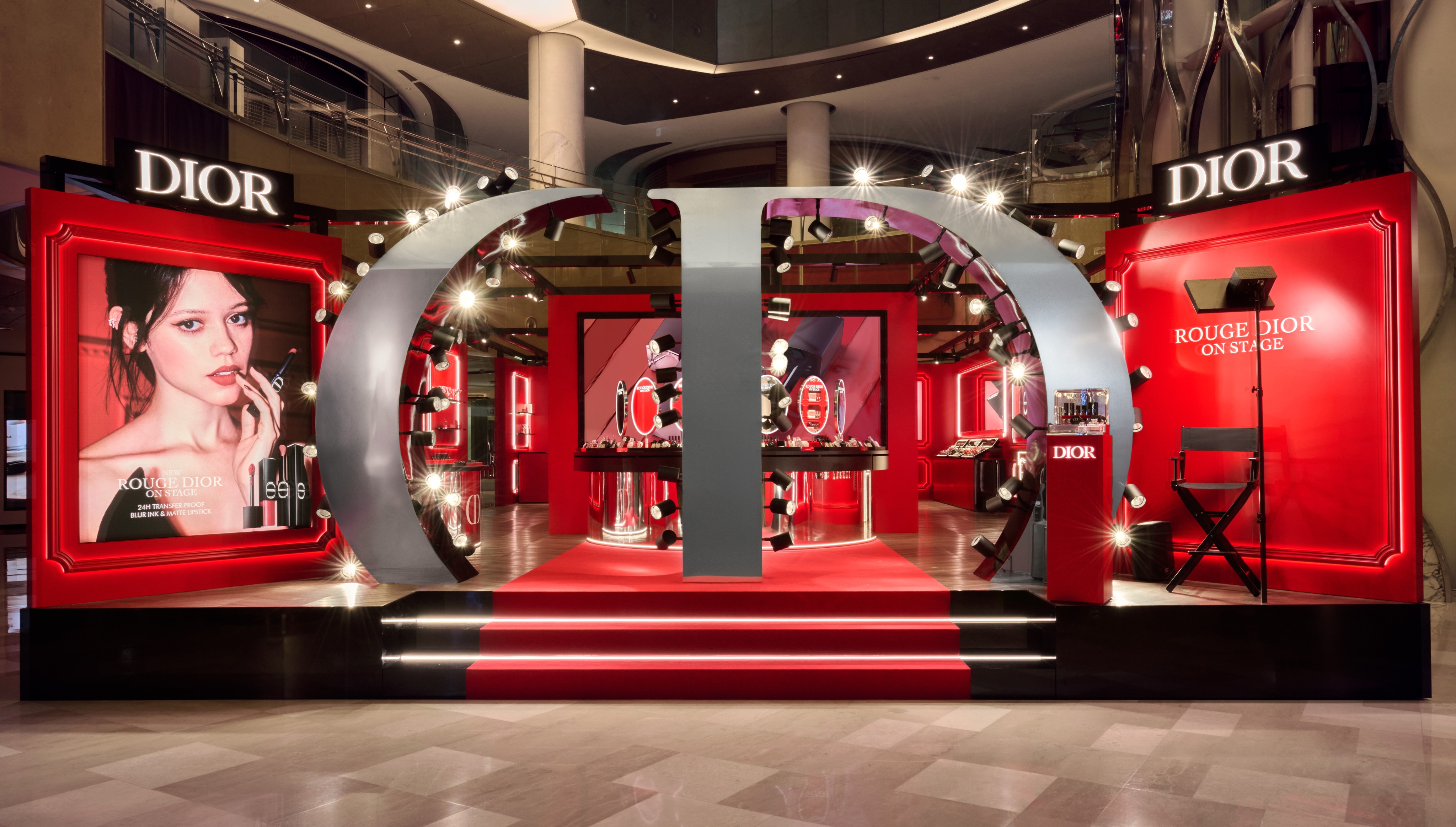Christian Dior Beauty ‘Rouge Dior On Stage’ Pop-up