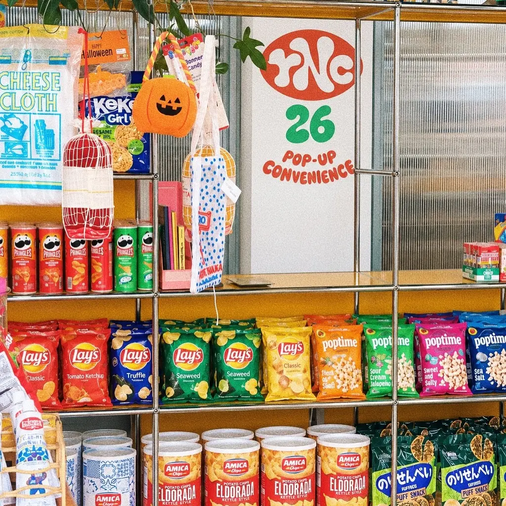 YNC26 Nodeul Island Convenience Store photo 2