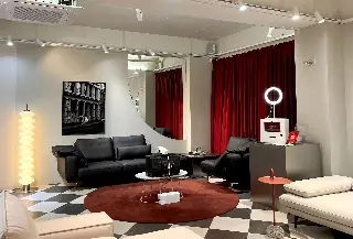 Pop-up image 2
